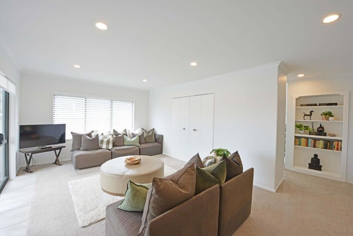 Escape To High End Comforts On Riverton Villa Mount Maunganui Exterior foto
